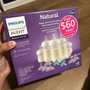 Philips Avent Newborn Gift Set
